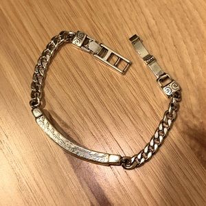 Brighton Friends Bracelet. Silver